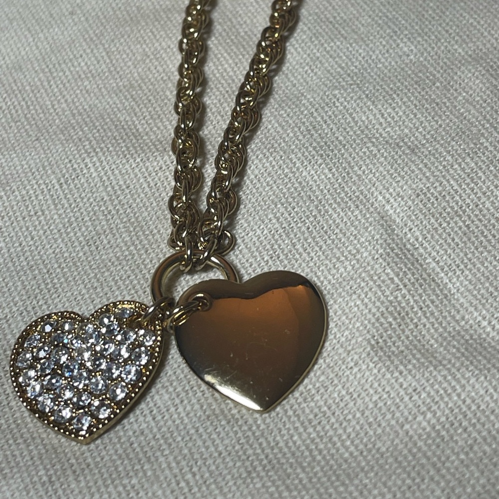 Avon Gold Heart Charm Bracelet